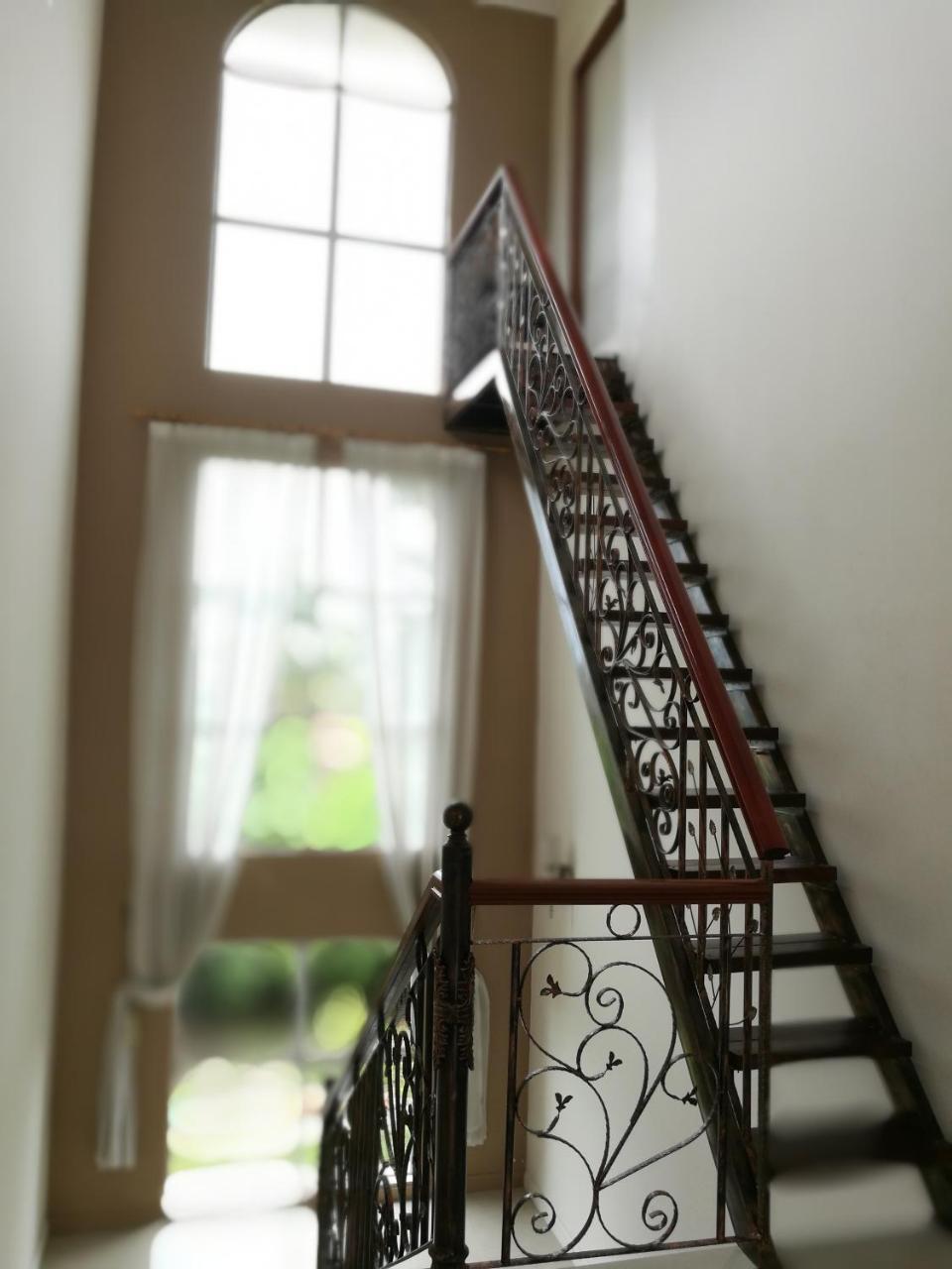 Guesthouse Dragon Place Taiping Exteriör bild