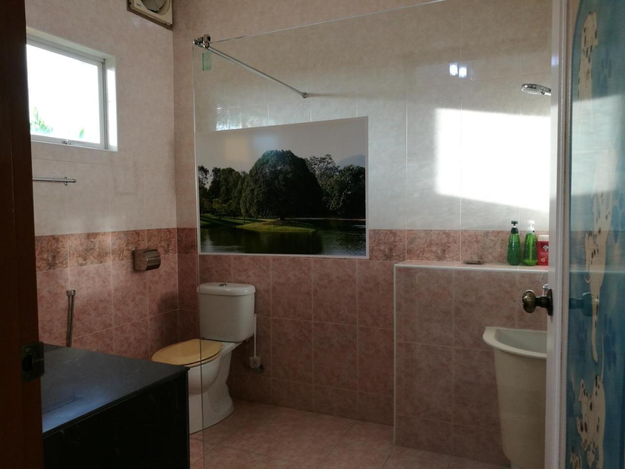 Guesthouse Dragon Place Taiping Exteriör bild